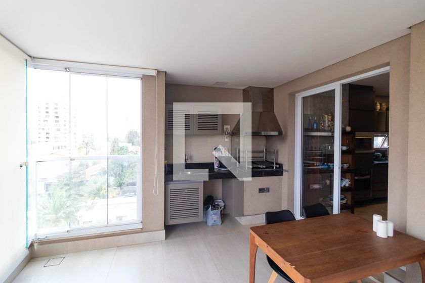 Apartamento à Venda - Cambuí, 3 Quartos,  213 m2 em , Campinas - sp | SoloBR