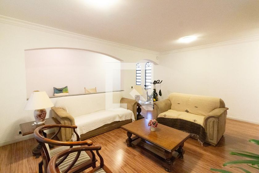 Casa, 3 quartos, 220 m² - Foto 2
