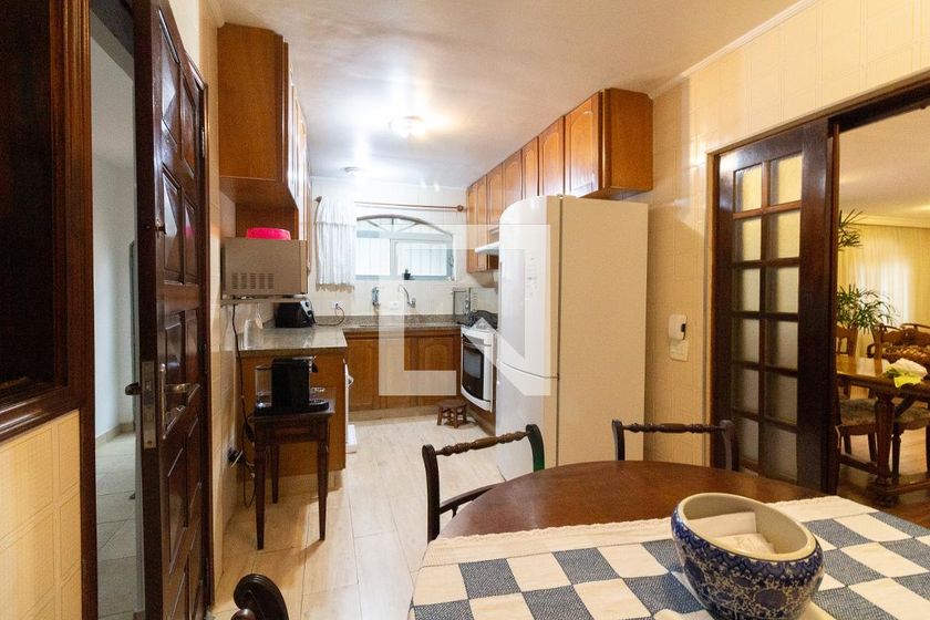 Casa, 3 quartos, 220 m² - Foto 27