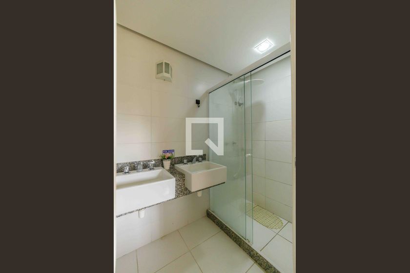 Casa, 4 quartos, 215 m² - Foto 49
