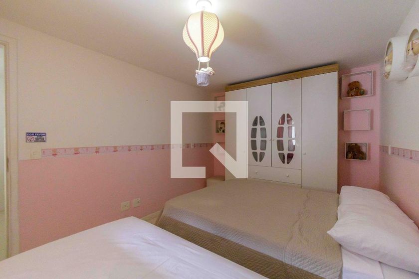 Casa, 4 quartos, 215 m² - Foto 79