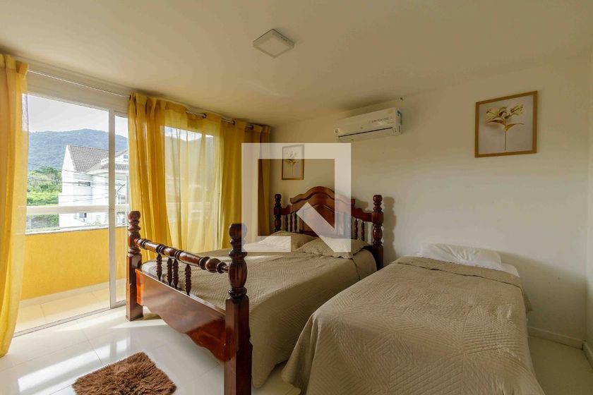 Casa, 4 quartos, 215 m² - Foto 39