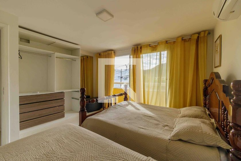 Casa, 4 quartos, 215 m² - Foto 41