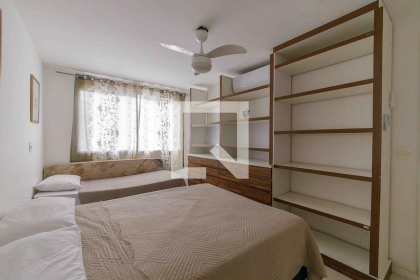 Casa, 4 quartos, 215 m² - Foto 59