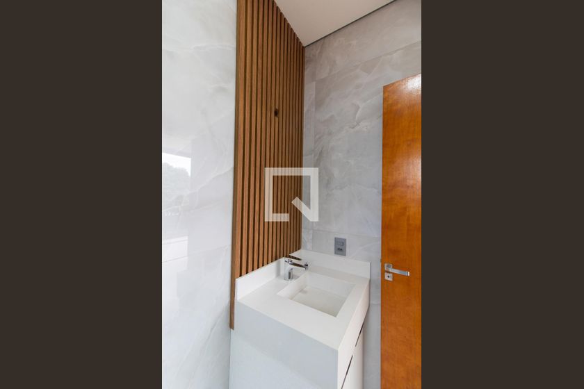Casa à Venda - Lot. Alphaville Campinas, 4 Quartos,  531 m2 em , Campinas - sp | SoloBR