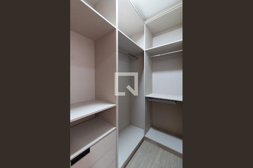 Casa à Venda - Lot. Alphaville Campinas, 4 Quartos,  531 m2 em , Campinas - sp | SoloBR
