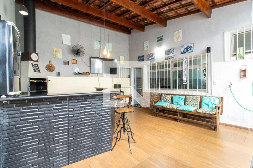 Casa à Venda - Jardim Flamboyant, 3 Quartos,  240 m2 em , Campinas - sp | SoloBR