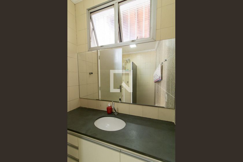 Casa à Venda - Jardim Flamboyant, 3 Quartos,  240 m2 em , Campinas - sp | SoloBR