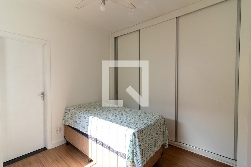 Casa à Venda - Jardim Flamboyant, 3 Quartos,  240 m2 em , Campinas - sp | SoloBR