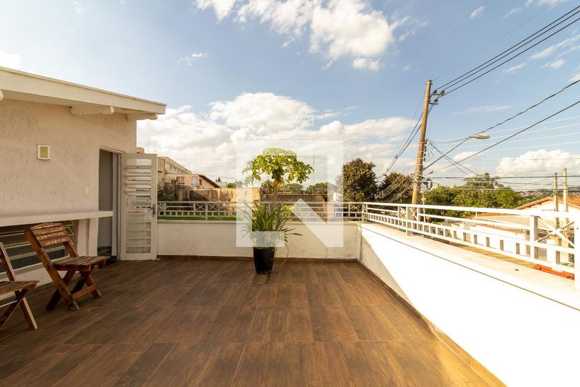 Casa à Venda - Jardim Flamboyant, 3 Quartos,  240 m2 em , Campinas - sp | SoloBR