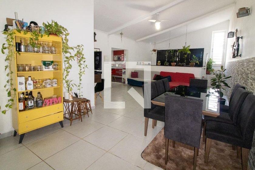 Casa à Venda - Jardim Flamboyant, 3 Quartos,  240 m2 em , Campinas - sp | SoloBR