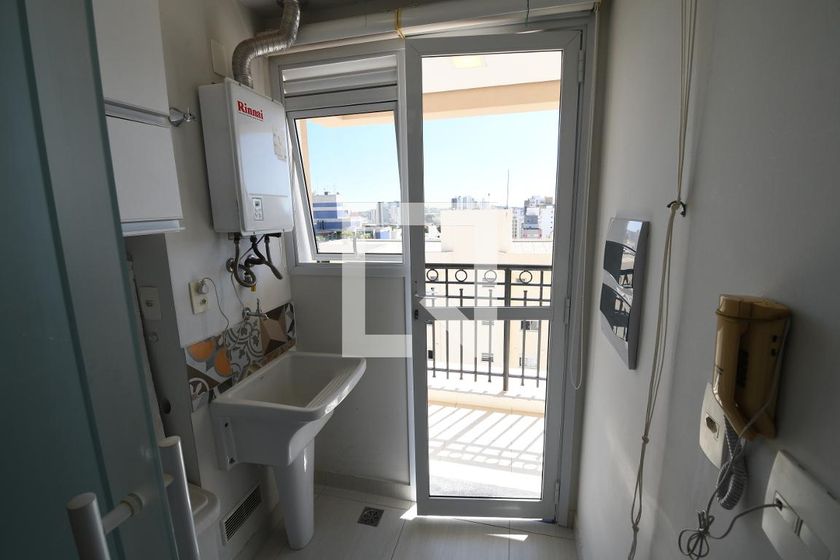 Apartamento à Venda - Cambuí, 1 Quarto,  45 m2 em , Campinas - sp | SoloBR