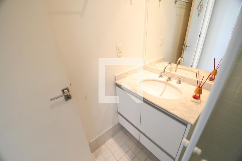 Apartamento à Venda - Cambuí, 1 Quarto,  45 m2 em , Campinas - sp | SoloBR