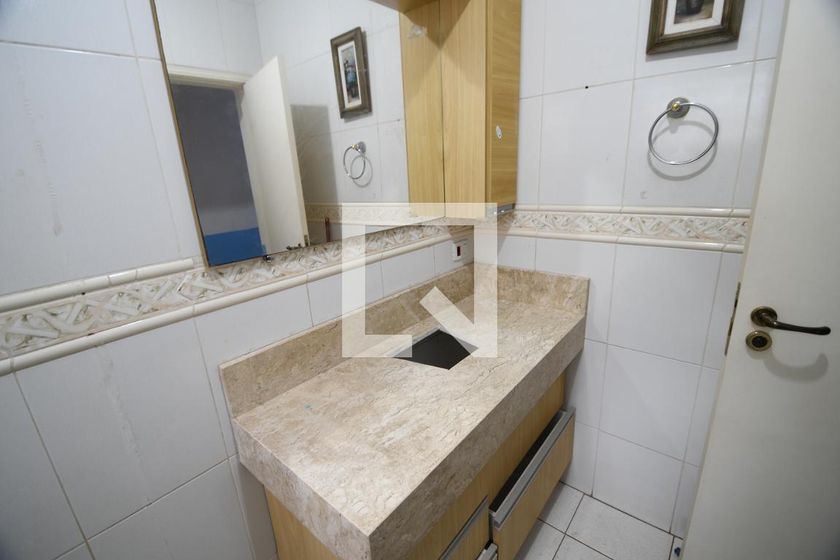 Casa à Venda - Mansões Santo Antônio, 3 Quartos,  400 m2 em , Campinas - sp | SoloBR