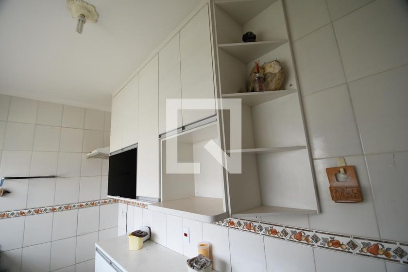 Casa à Venda - Mansões Santo Antônio, 3 Quartos,  400 m2 em , Campinas - sp | SoloBR