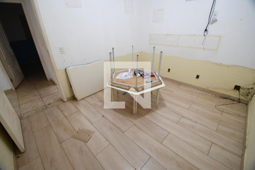 Casa à Venda - Mansões Santo Antônio, 3 Quartos,  400 m2 em , Campinas - sp | SoloBR