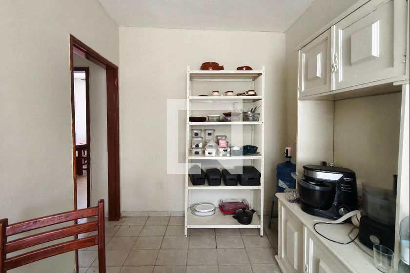 Casa à Venda - Jardim do Lago, 3 Quartos,  300 m2 em , Campinas - sp | SoloBR