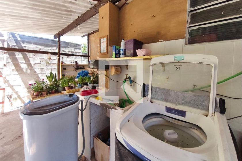 Casa à Venda - Jardim do Lago, 3 Quartos,  300 m2 em , Campinas - sp | SoloBR