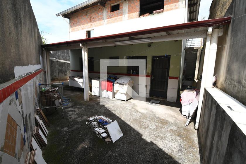 Casa à Venda - Jardim Santana, 2 Quartos,  80 m2 em , Campinas - sp | SoloBR