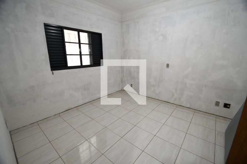 Casa à Venda - Jardim Santana, 2 Quartos,  80 m2 em , Campinas - sp | SoloBR