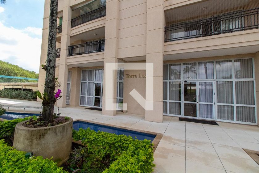 Apartamento à Venda - Vila Brandina, 4 Quartos,  256 m2 em , Campinas - sp | SoloBR