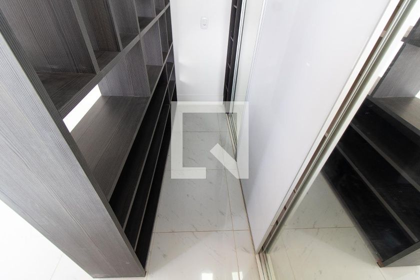 Apartamento à Venda - Vila Brandina, 4 Quartos,  256 m2 em , Campinas - sp | SoloBR