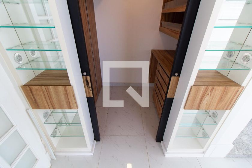 Apartamento à Venda - Vila Brandina, 4 Quartos,  256 m2 em , Campinas - sp | SoloBR