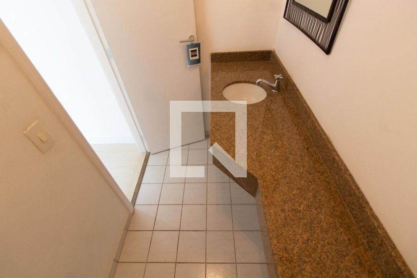 Apartamento à Venda - Vila Brandina, 4 Quartos,  256 m2 em , Campinas - sp | SoloBR