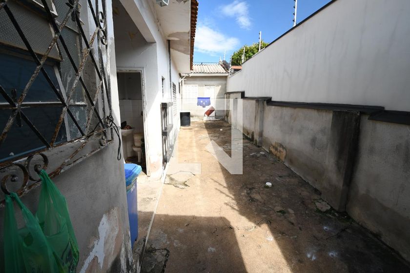 Casa à Venda - Guanabara, 4 Quartos,  285 m2 em , Campinas - sp | SoloBR