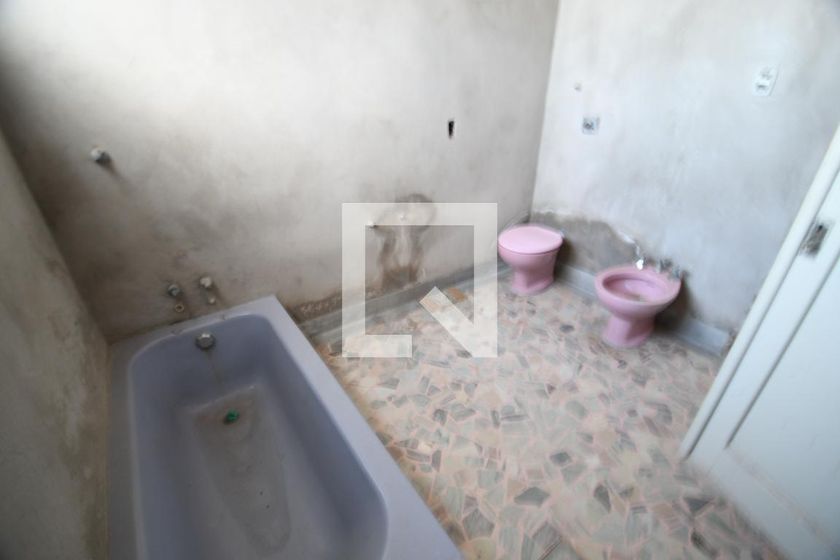 Casa à Venda - Guanabara, 4 Quartos,  285 m2 em , Campinas - sp | SoloBR
