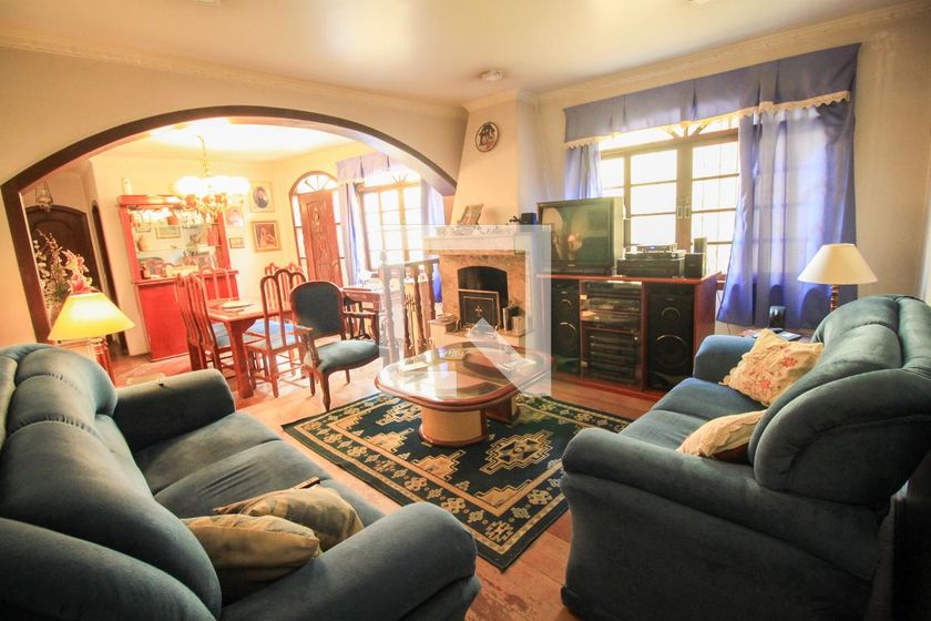 Casa, 3 quartos, 303 m² - Foto 3
