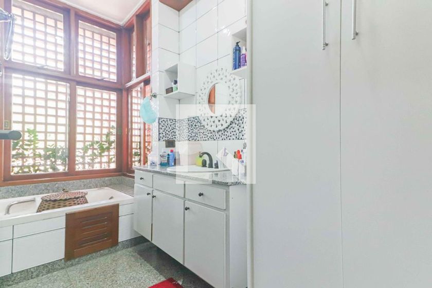 Casa, 5 quartos, 350 m² - Foto 45