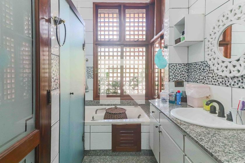Casa, 5 quartos, 350 m² - Foto 41