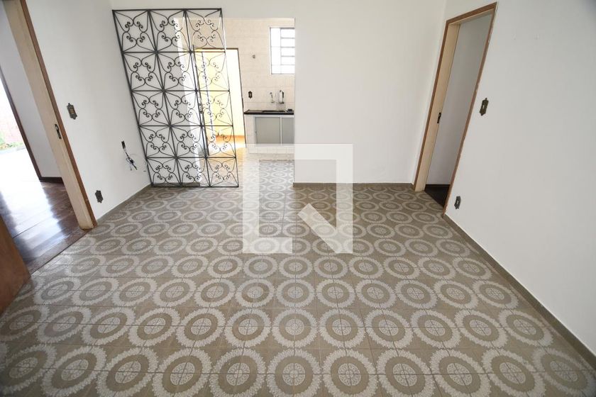 Casa à Venda - Taquaral, 4 Quartos,  166 m2 em , Campinas - sp | SoloBR