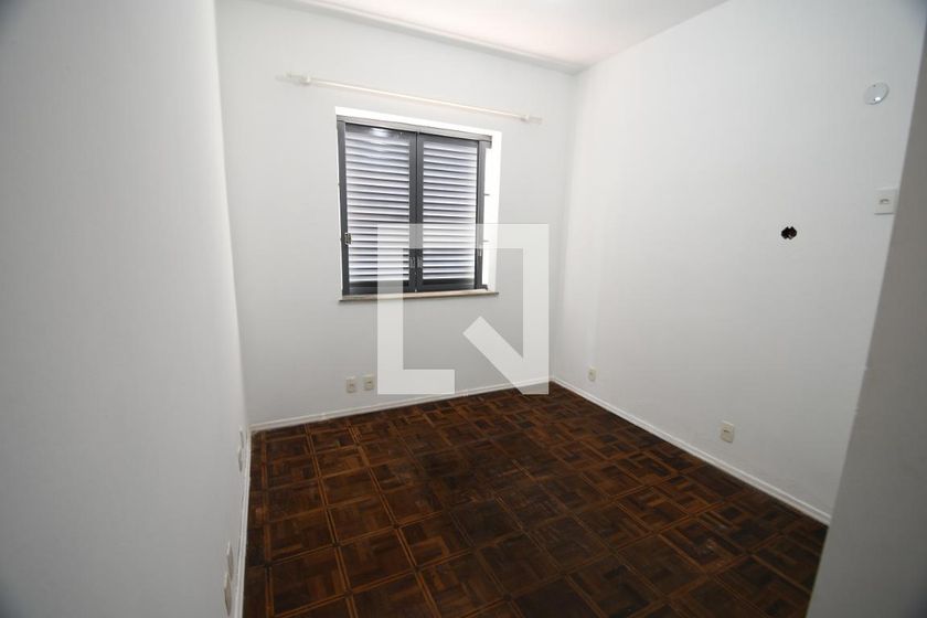 Casa à Venda - Taquaral, 4 Quartos,  166 m2 em , Campinas - sp | SoloBR