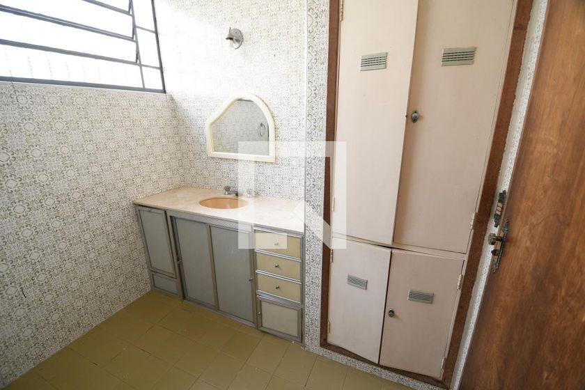 Casa à Venda - Taquaral, 4 Quartos,  166 m2 em , Campinas - sp | SoloBR
