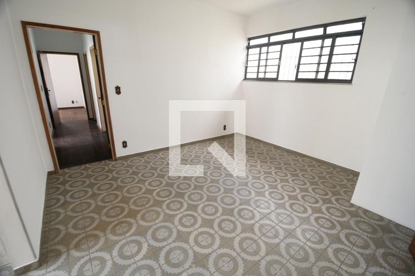 Casa à Venda - Taquaral, 4 Quartos,  166 m2 em , Campinas - sp | SoloBR