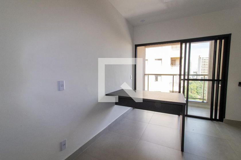 Apartamento à Venda - Bosque, 1 Quarto,  51 m2 em , Campinas - sp | SoloBR
