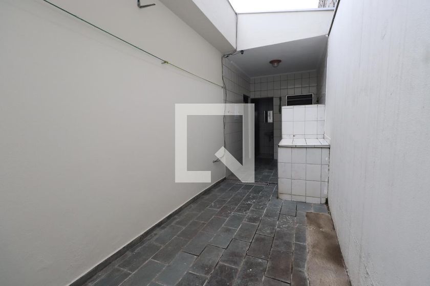 Casa, 1 quarto, 82 m² - Foto 36