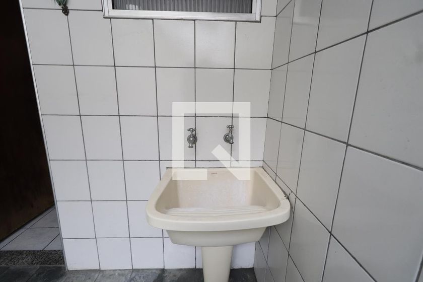 Casa, 1 quarto, 82 m² - Foto 34