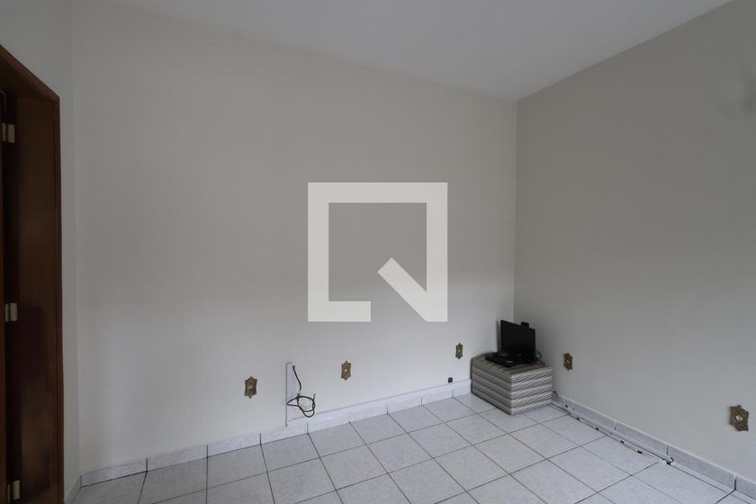 Casa, 1 quarto, 82 m² - Foto 6