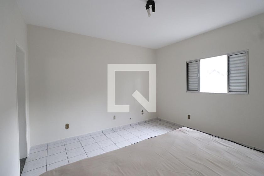 Casa, 1 quarto, 82 m² - Foto 13