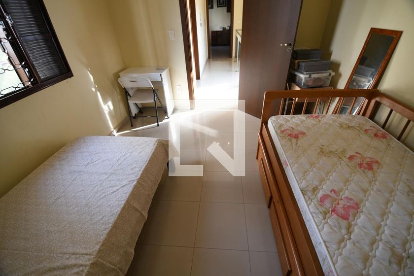 Casa à Venda - Taquaral, 4 Quartos,  282 m2 em , Campinas - sp | SoloBR