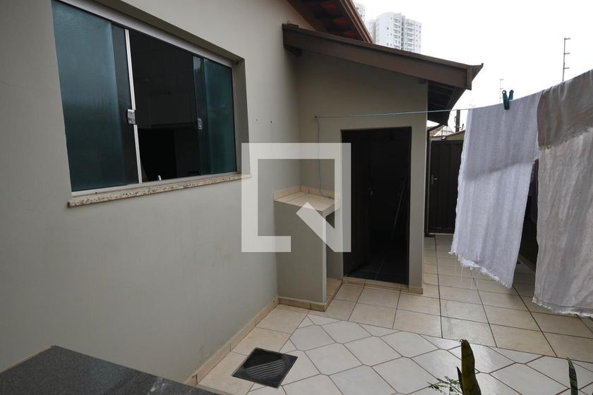 Casa à Venda - Taquaral, 4 Quartos,  282 m2 em , Campinas - sp | SoloBR