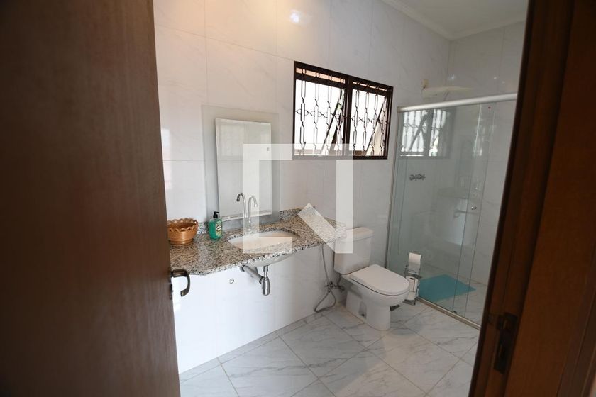 Casa à Venda - Taquaral, 4 Quartos,  282 m2 em , Campinas - sp | SoloBR