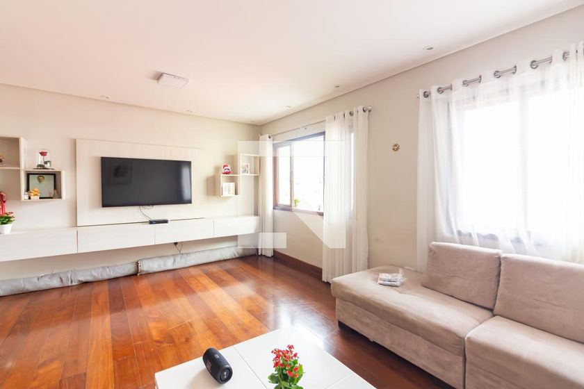 Casa, 3 quartos, 248 m² - Foto 4