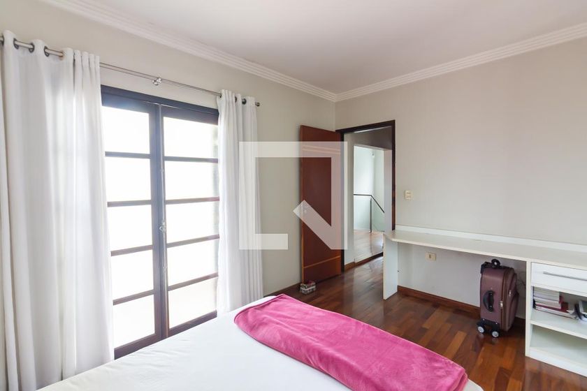 Casa, 3 quartos, 248 m² - Foto 13