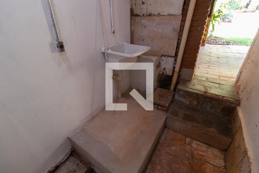 Casa à Venda - Mansões Santo Antônio, 2 Quartos,  100 m2 em , Campinas - sp | SoloBR