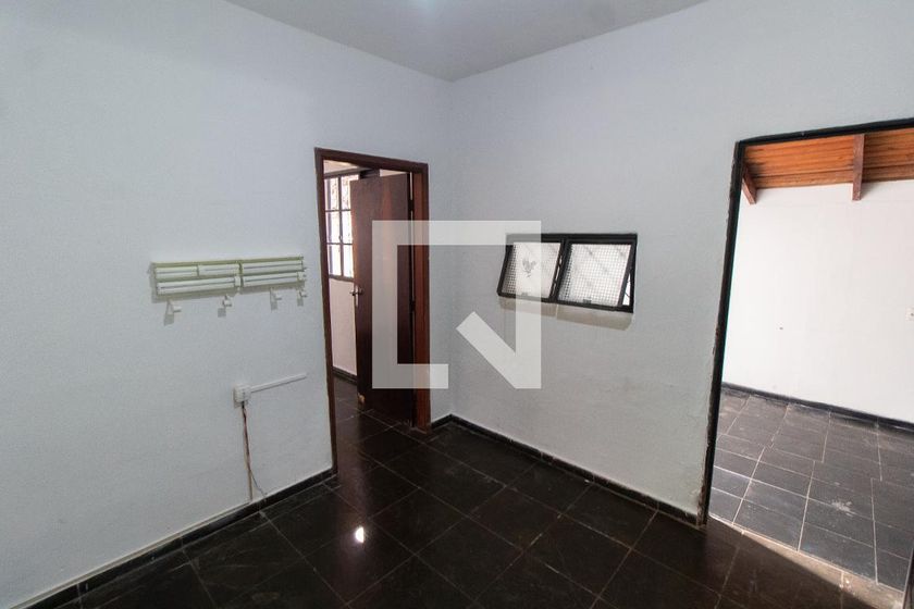 Casa à Venda - Mansões Santo Antônio, 2 Quartos,  100 m2 em , Campinas - sp | SoloBR