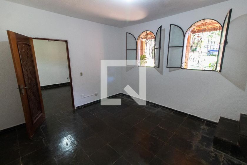 Casa à Venda - Mansões Santo Antônio, 2 Quartos,  100 m2 em , Campinas - sp | SoloBR